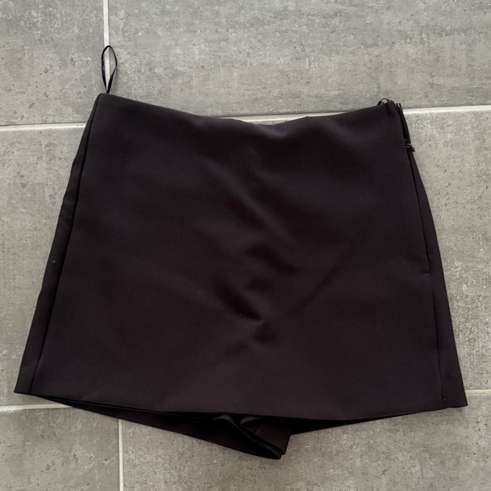 brown ZARA high waisted skort